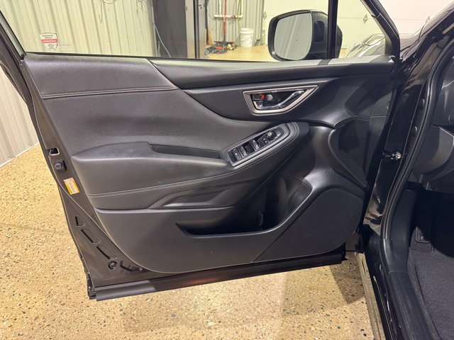 Used 2022 Subaru Forester Premium image 21