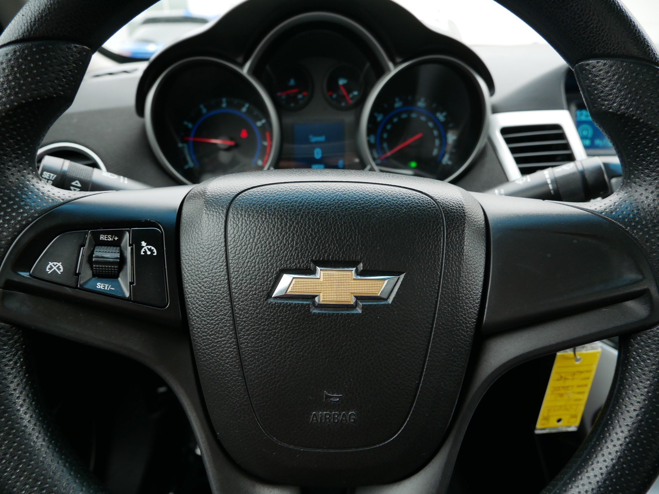 Used 2011 Chevrolet Cruze LT FWD image 25