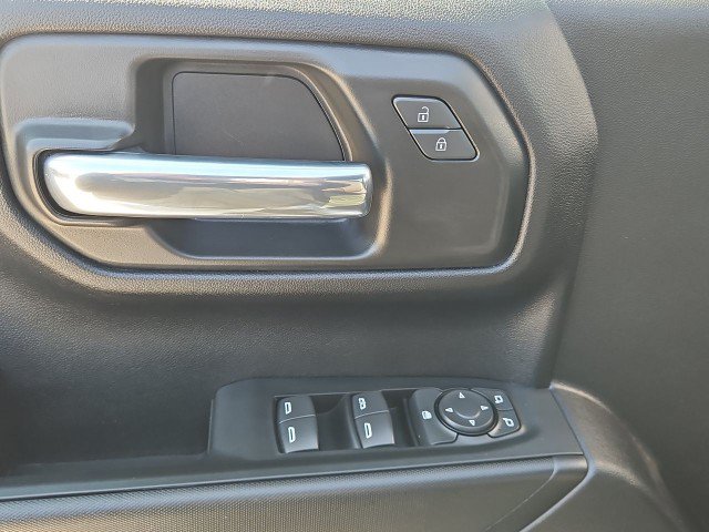 Used 2025 Chevrolet Silverado 1500 Custom RWD image 22