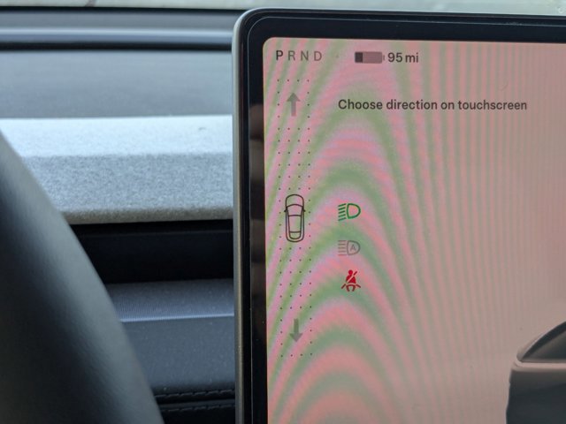 Used 2026 Tesla Model Y Long Range image 7