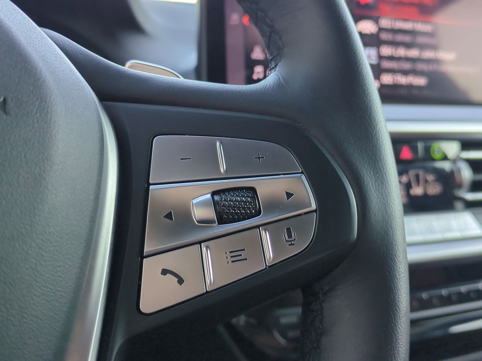 Certified 2023 BMW X3 xDrive30i w/ Premium Package image 20