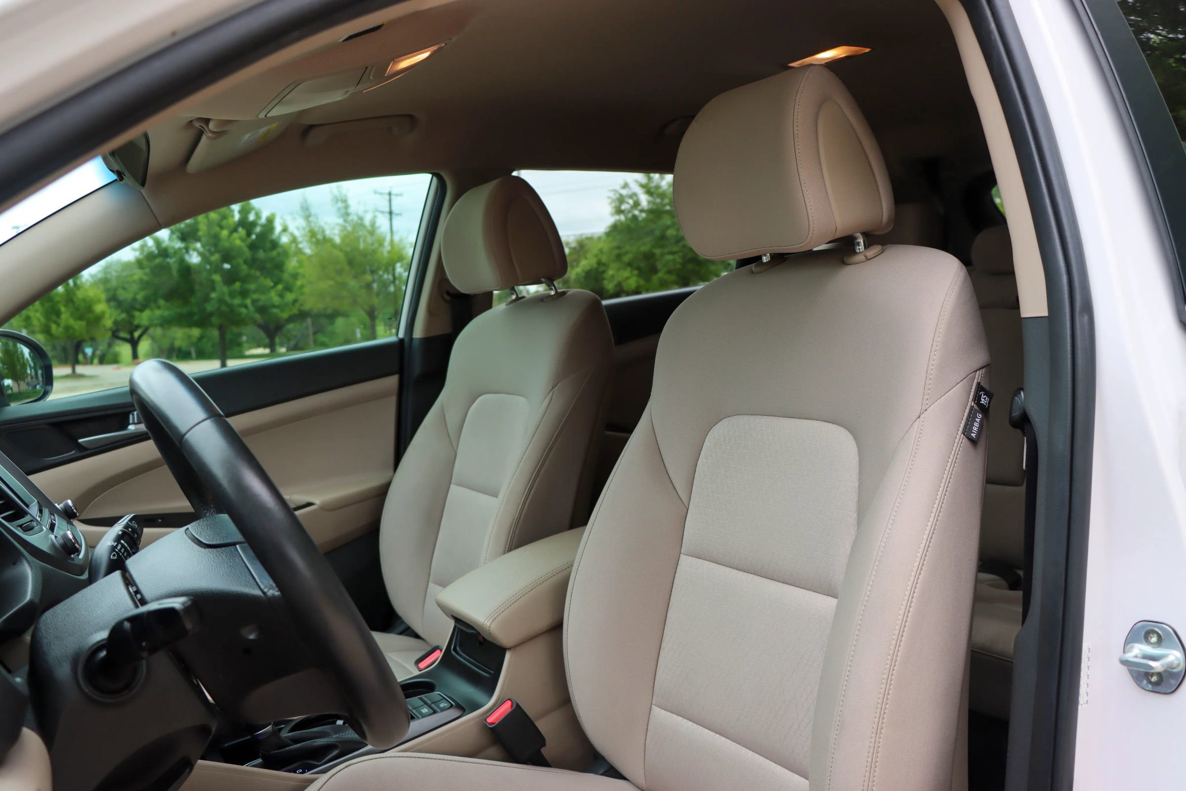 Used 2016 Hyundai Tucson Sport image 14