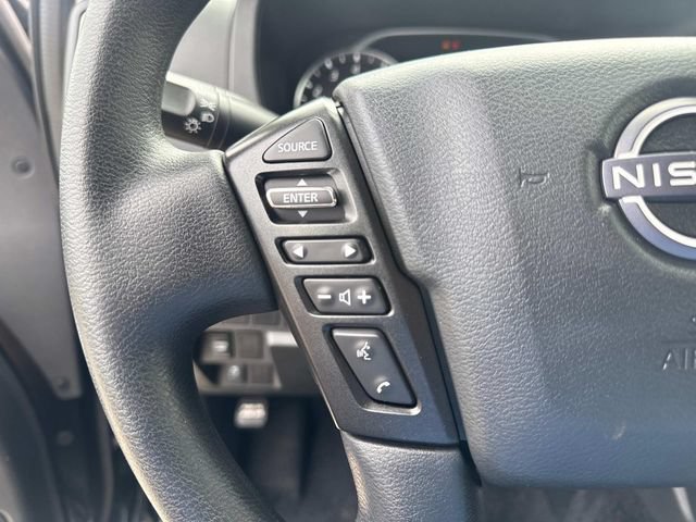 Used 2025 Nissan Frontier SV RWD image 28