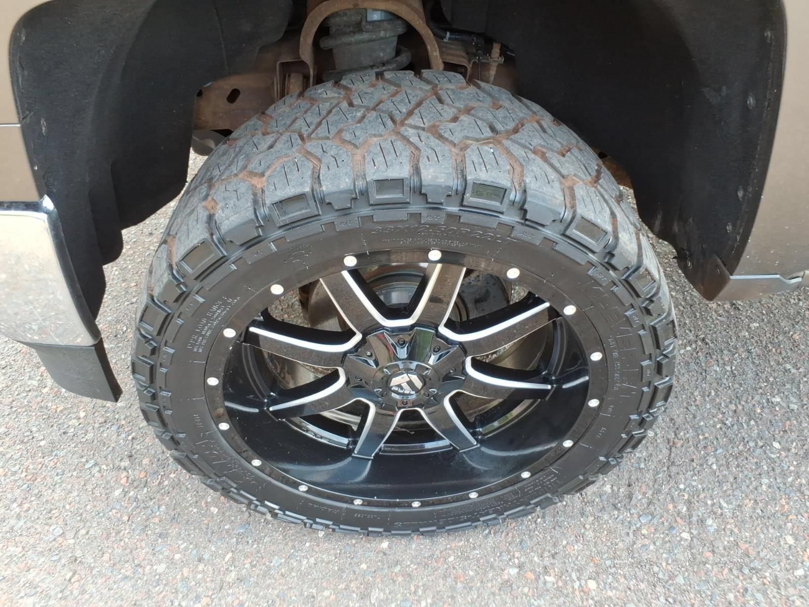 Used 2014 Chevrolet Silverado 1500 LTZ Z71 w/ LTZ Plus Package AWD/4WD image 11