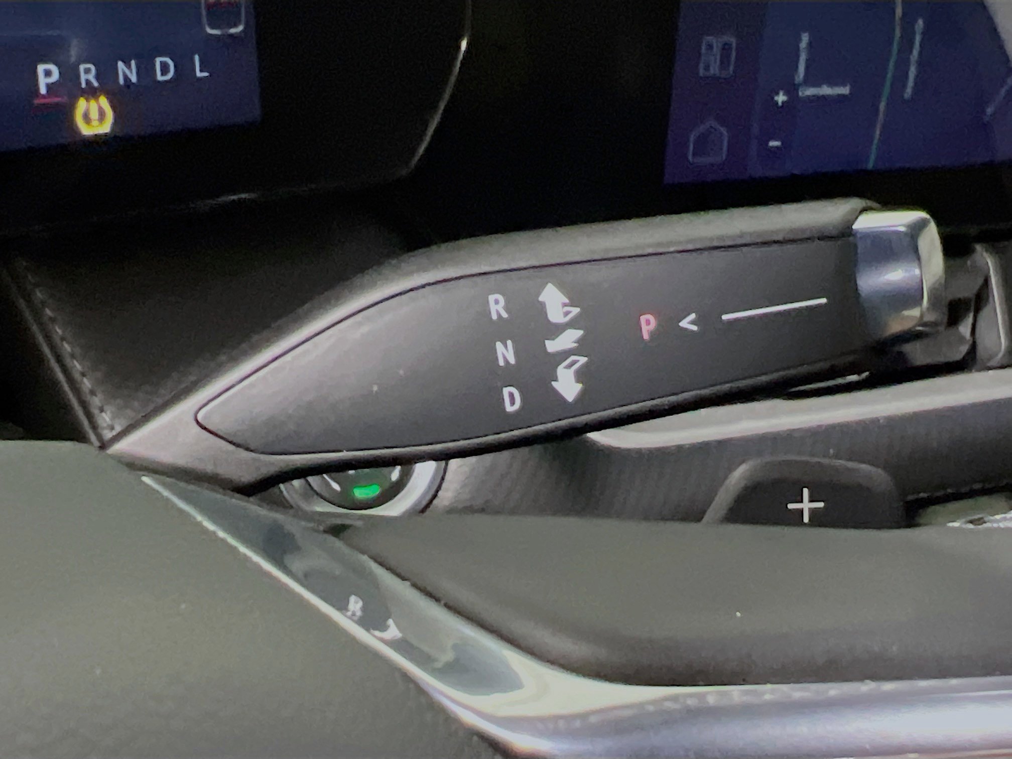 Used 2025 Chevrolet Equinox LT w/ Safety and Technology Package image 24