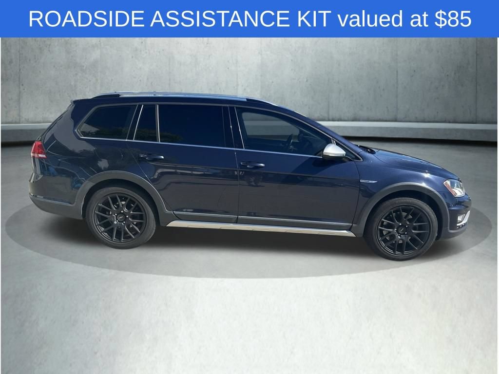 Used 2017 Volkswagen Golf Alltrack S AWD/4WD image 5