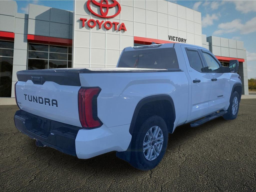 Used 2022 Toyota Tundra SR5 w/ SR5 Convenience Package image 3