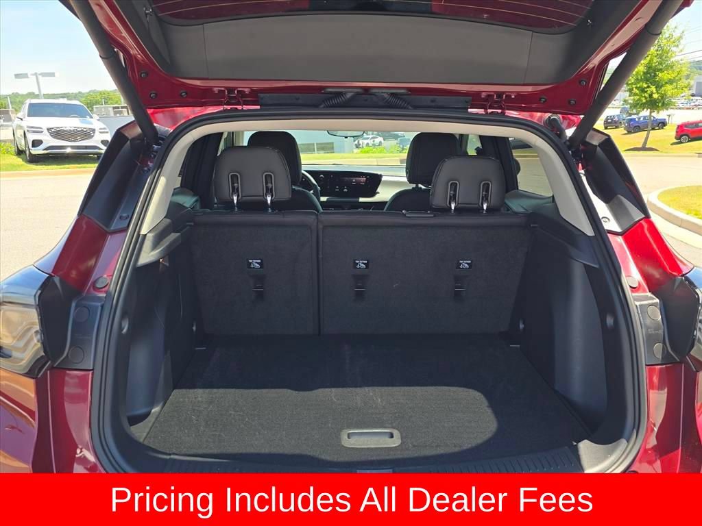 Used 2025 Buick Encore GX Avenir w/ Avenir Technology Package AWD/4WD image 13
