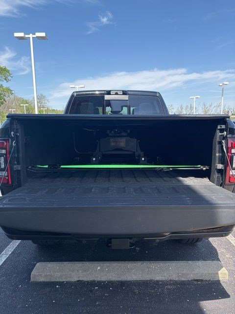 Used 2024 RAM 2500 Laramie w/ Night Edition AWD/4WD image 10