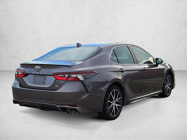 Used 2023 Toyota Camry SE FWD image 5