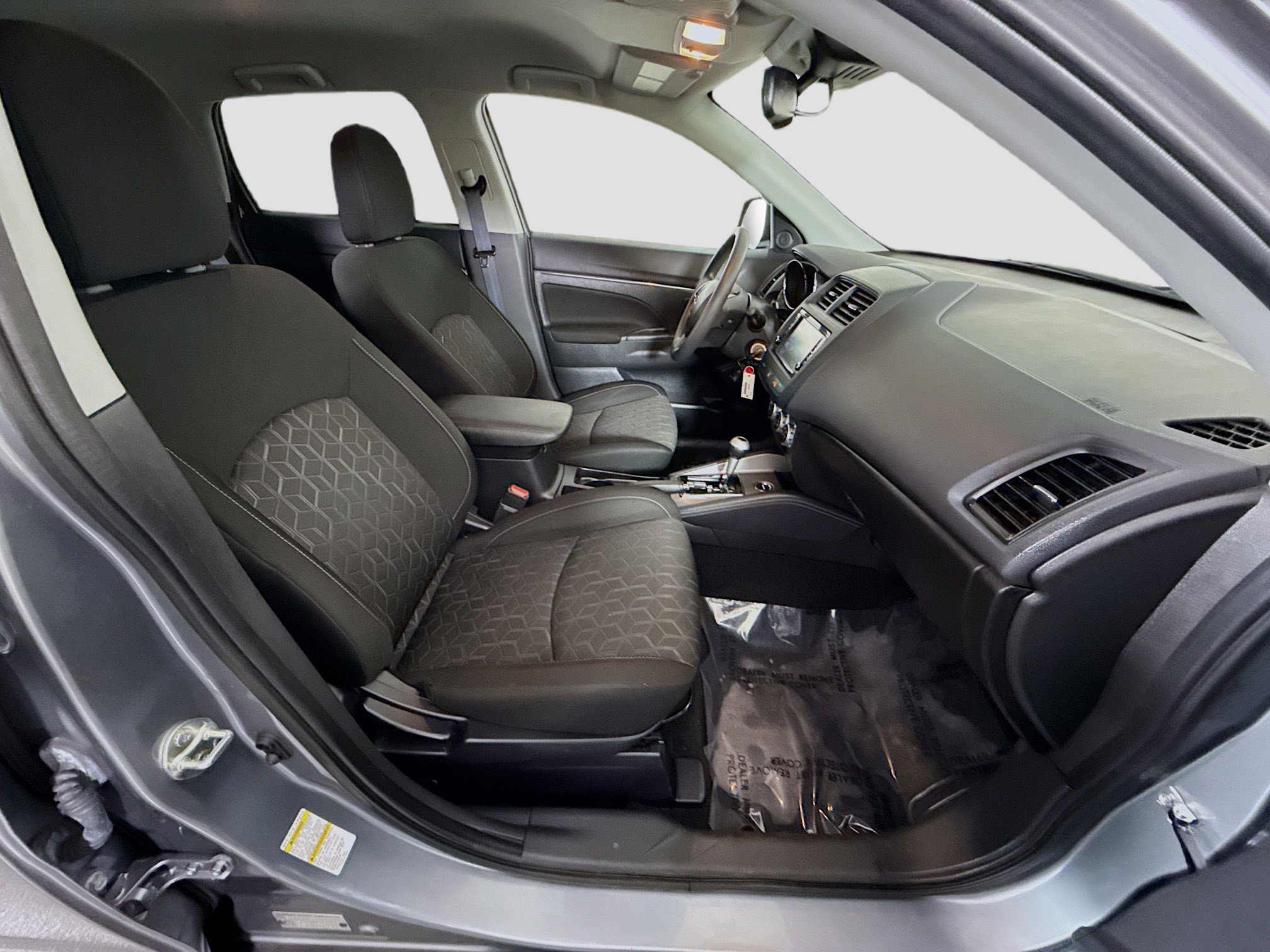 Used 2024 Mitsubishi Outlander Sport ES image 28