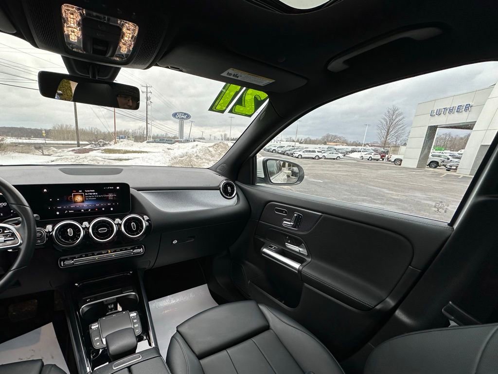 Used 2021 Mercedes-Benz GLA 250 4MATIC image 14