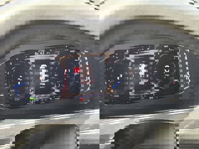 Used 2024 Volkswagen Tiguan SEL R-Line AWD/4WD image 27