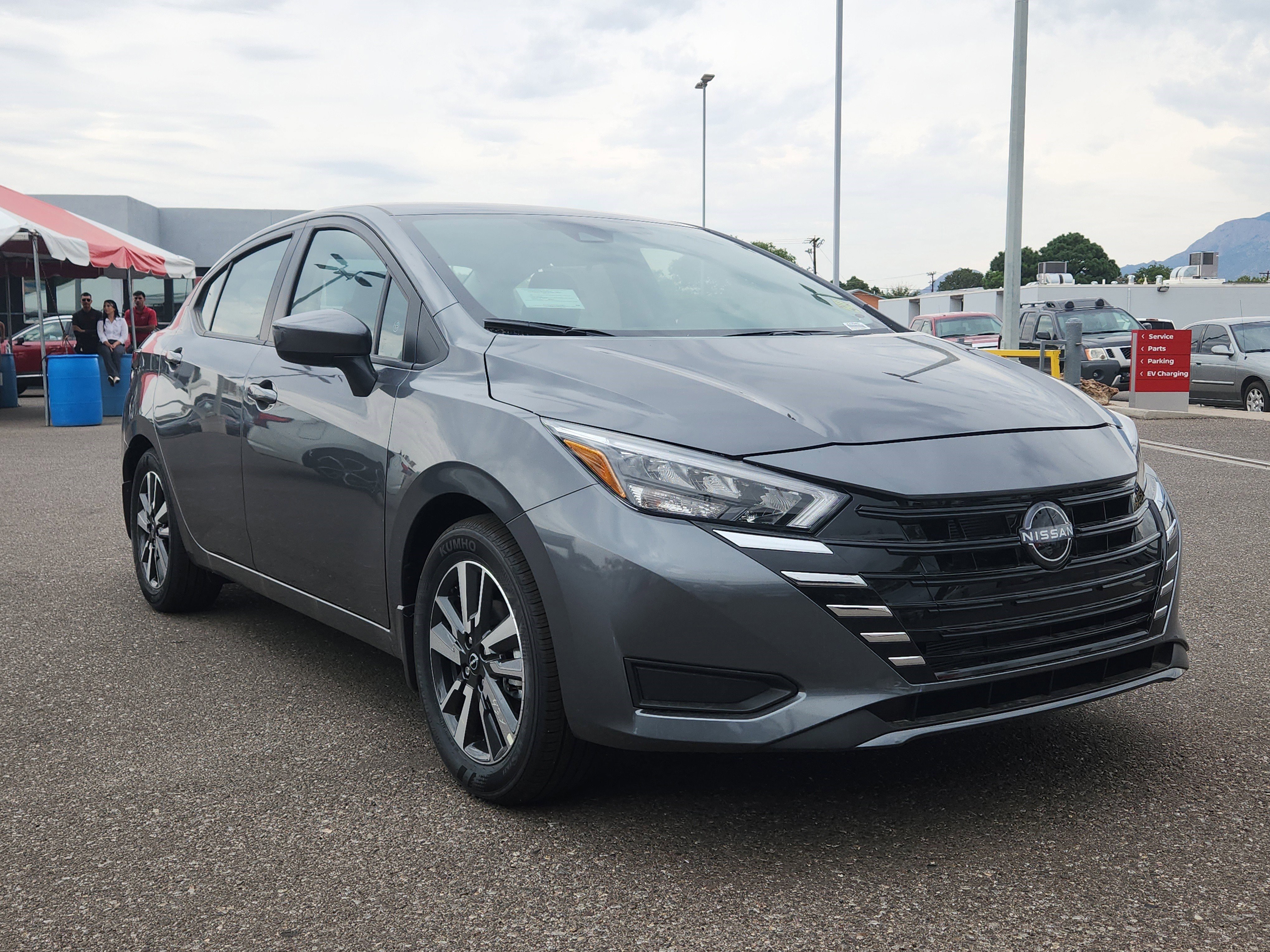 New 2025 Nissan Versa SV w/ Trunk Package image 4