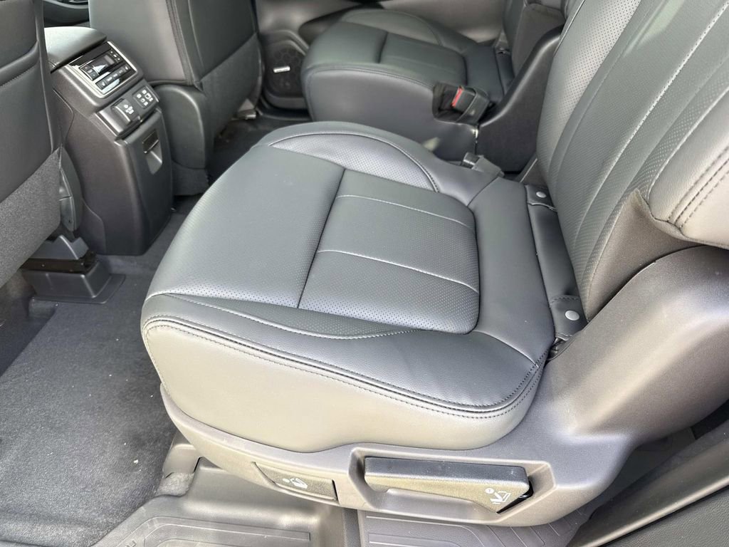 New 2025 Subaru Ascent Bronze Edition image 14