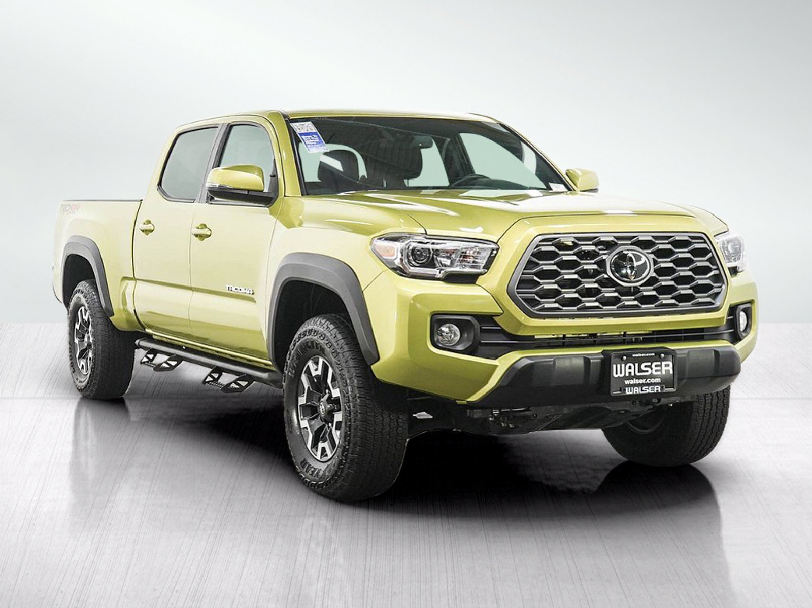 Used 2023 Toyota Tacoma TRD Off-Road AWD/4WD image 7