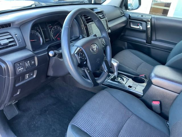 Used 2022 Toyota 4Runner TRD Off-Road image 13