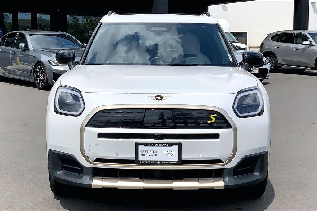 Certified 2025 MINI Cooper Countryman SE w/ Comfort Package Max image 4