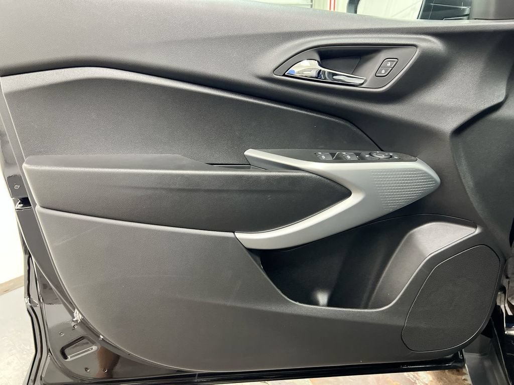 New 2026 Chevrolet Trax LS FWD image 20