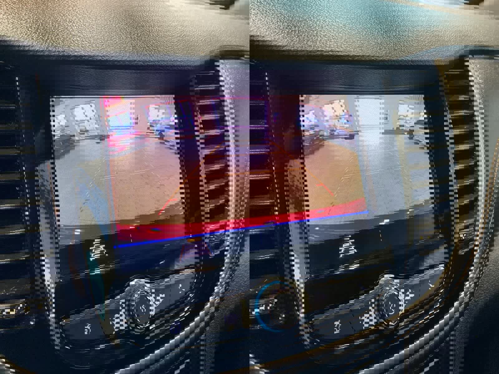 Used 2020 Chevrolet Trax LT w/ Driver Confidence Package image 22