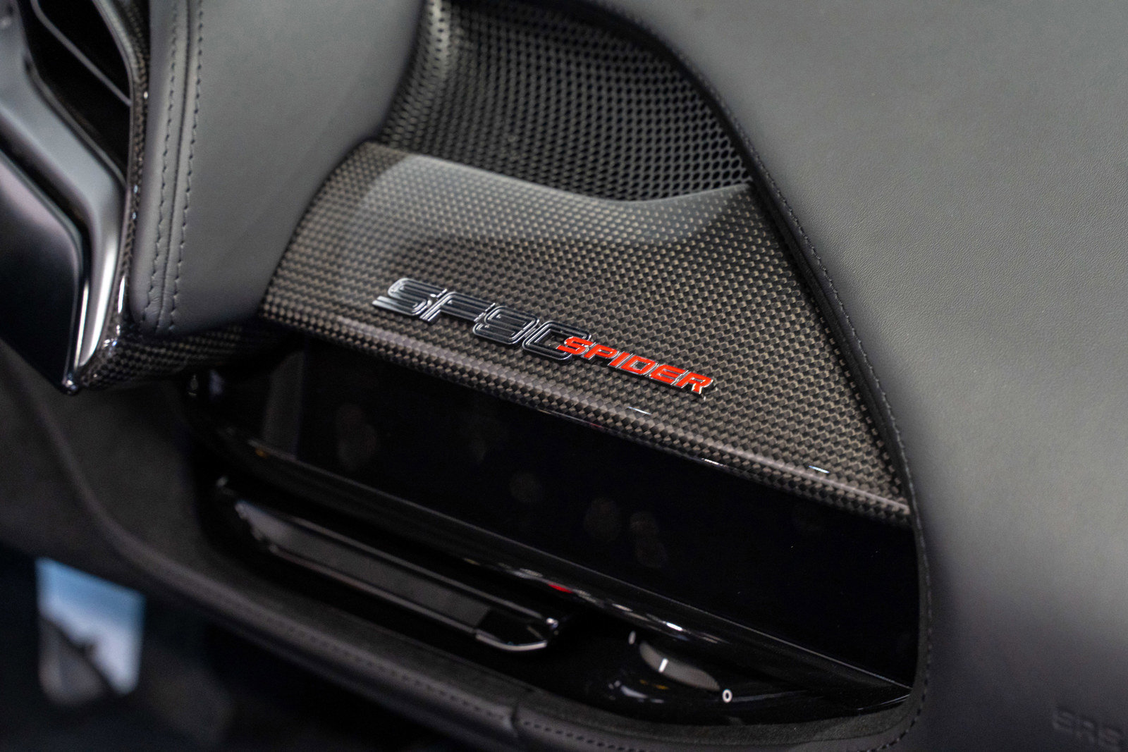 Used 2025 Ferrari SF90 Spider AWD/4WD image 17