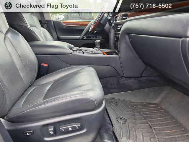 Used 2018 Lexus LX 570 4WD w/ Luxury Package image 45