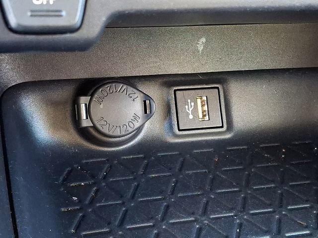 Used 2025 Toyota RAV4 XLE image 24