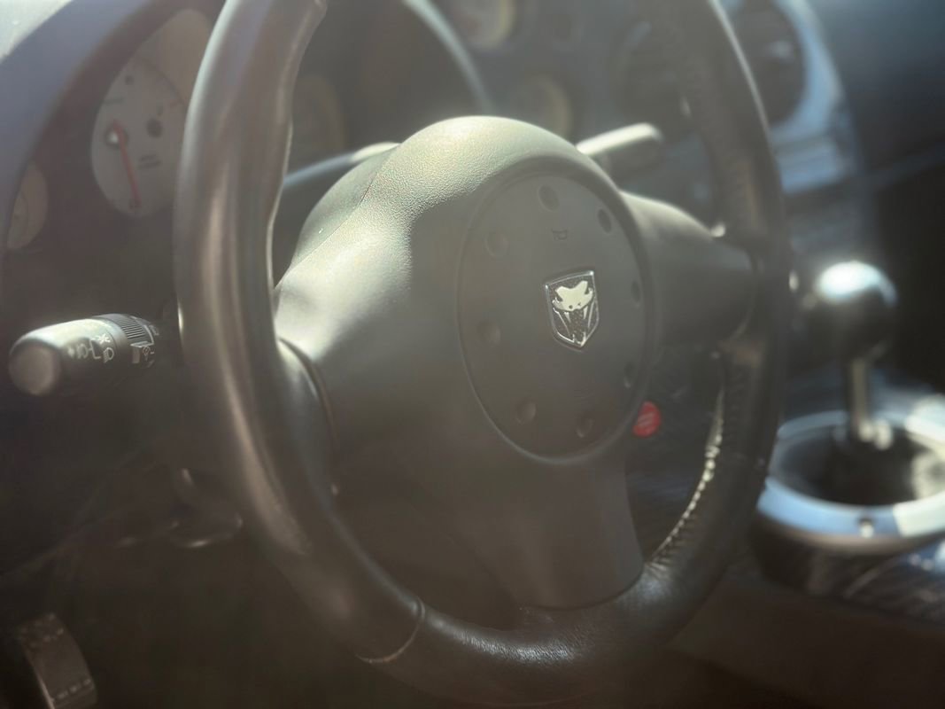 Used 2006 Dodge Viper SRT-10 RWD image 16