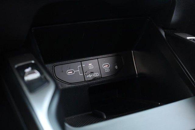 Used 2024 Kia Sorento S w/ Panoramic Sunroof Package AWD/4WD image 19