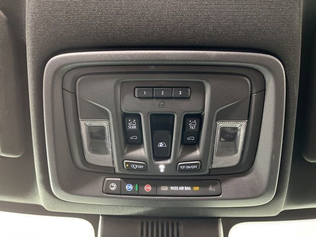 Used 2024 Chevrolet Silverado 2500 High Country w/ High Country Premium Package image 35