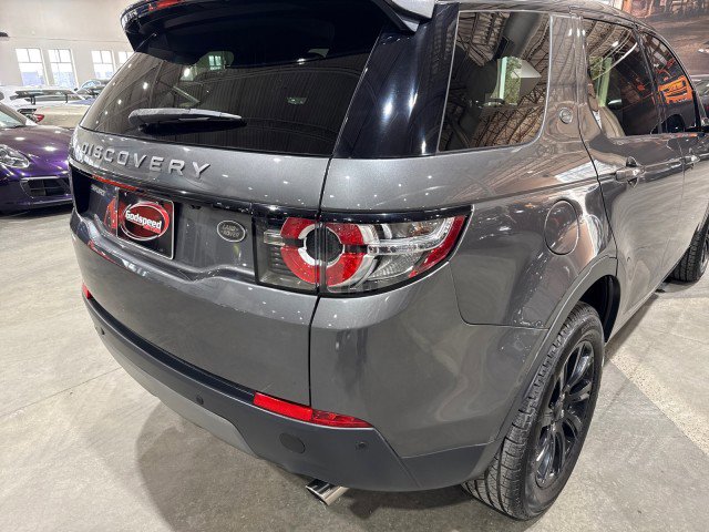 Used 2016 Land Rover Discovery Sport SE image 43