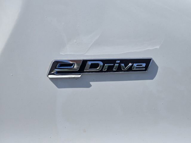 Used 2018 BMW 530e image 12