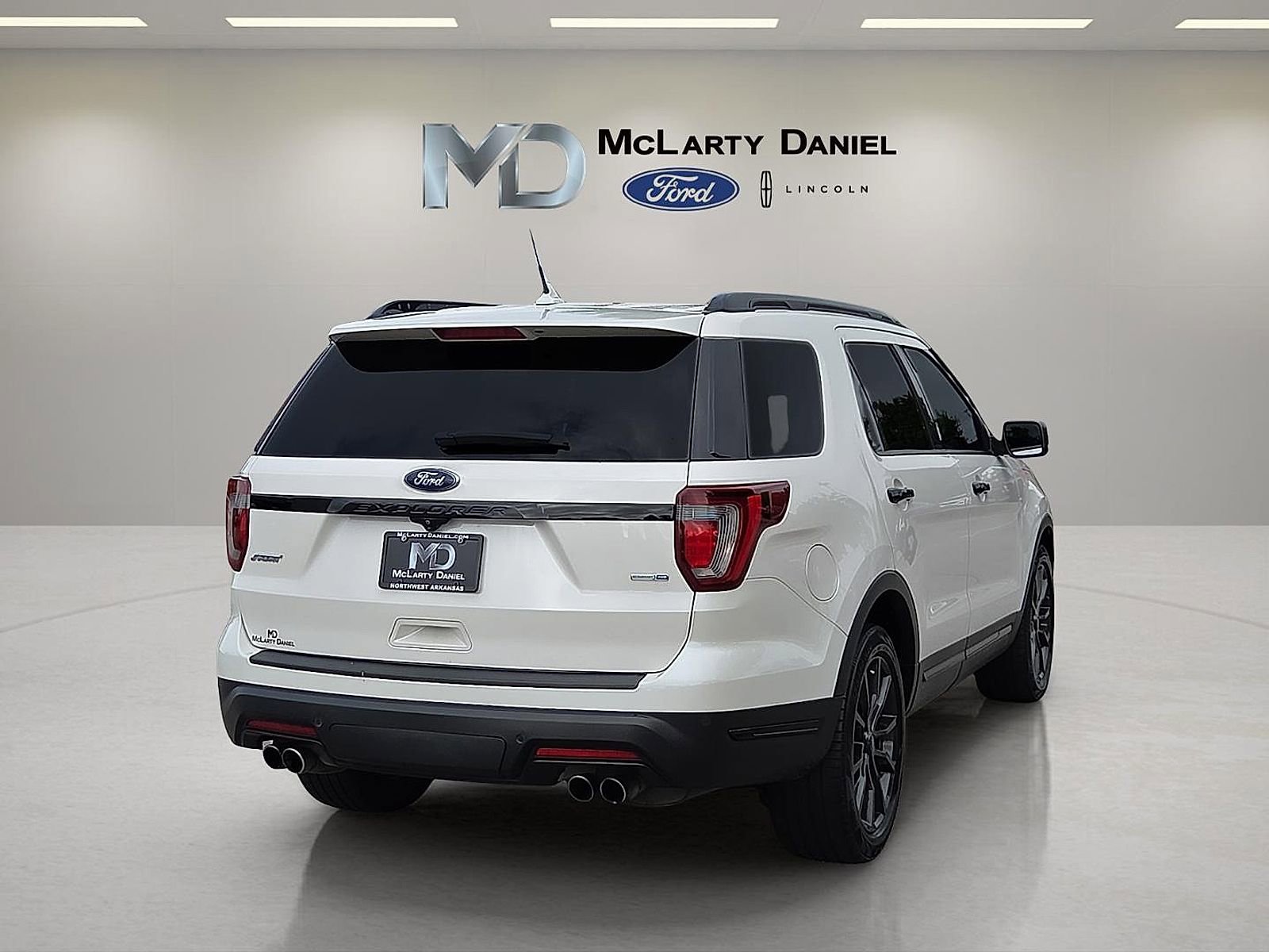 Used 2019 Ford Explorer Sport w/ Equipment Group 401A AWD/4WD image 5