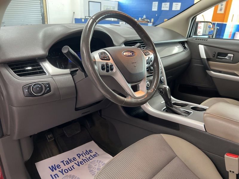 Used 2013 Ford Edge SEL AWD/4WD image 18