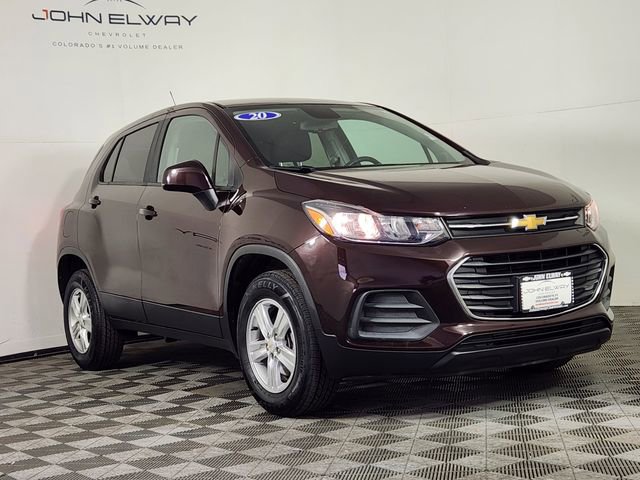 Used 2020 Chevrolet Trax LS w/ Tint and Cruise Package AWD/4WD image 3
