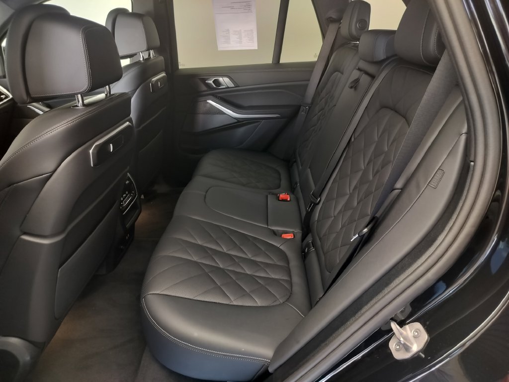 Certified 2026 BMW X5 M60i AWD/4WD image 20