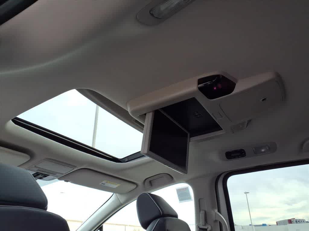New 2026 Honda Odyssey Touring image 12
