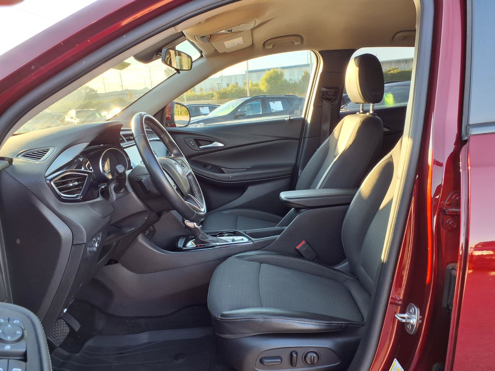 Used 2022 Buick Encore GX Preferred w/ Cold Weather Comfort Package FWD image 24