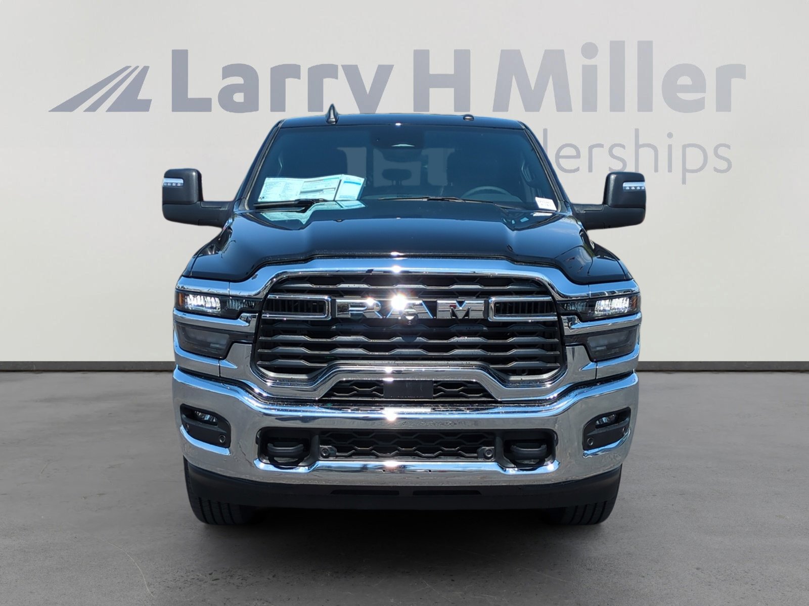 New 2025 RAM 2500 Tradesman image 8