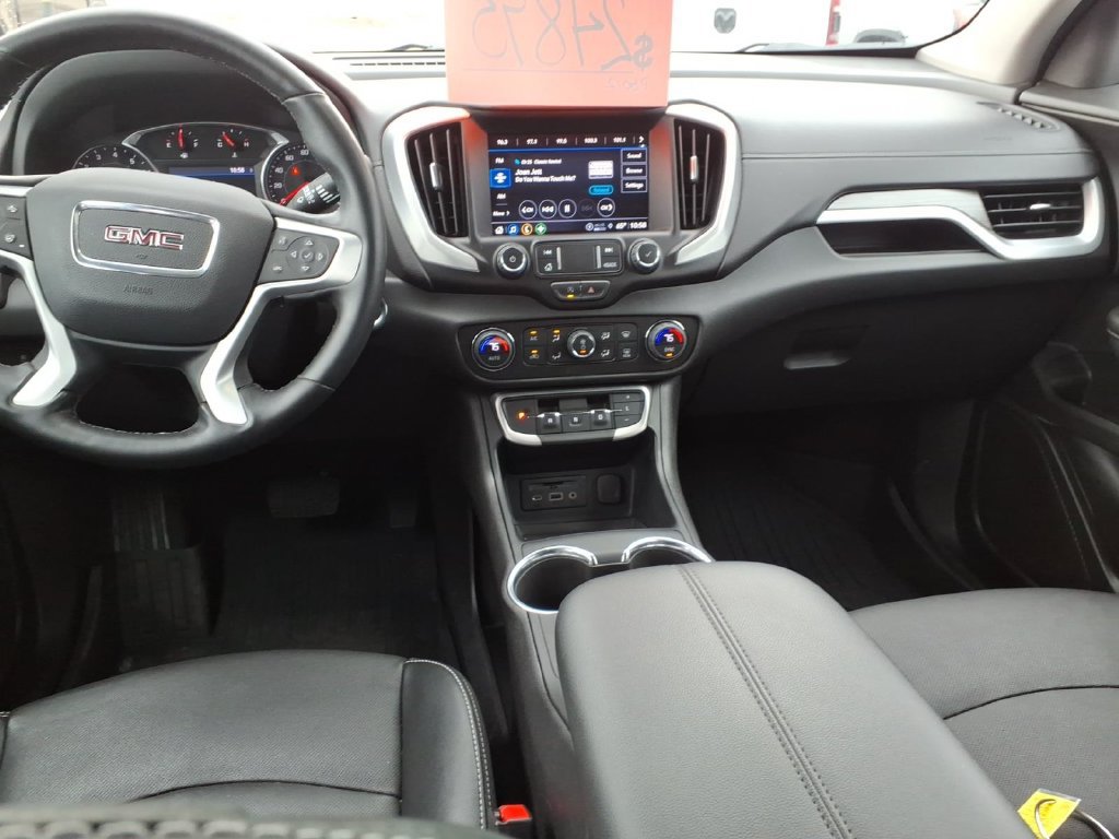 Certified 2023 GMC Terrain SLT AWD/4WD image 10
