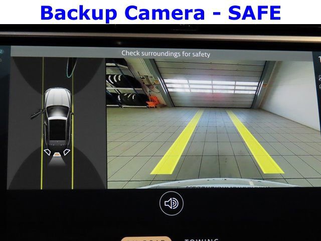 Used 2024 Jaguar F-PACE R-Dynamic S image 17