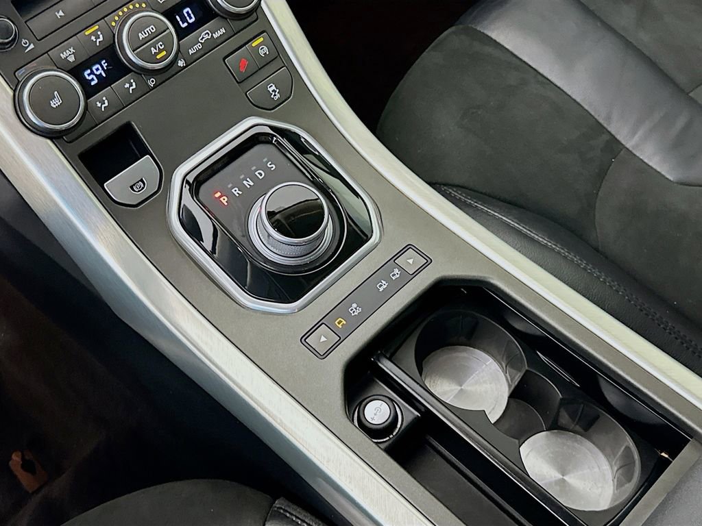 Used 2015 Land Rover Range Rover Evoque Pure image 17