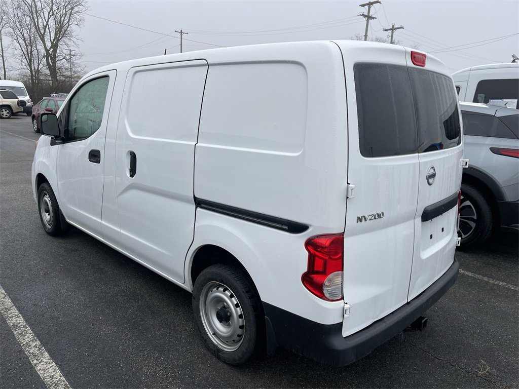 Used 2021 Nissan NV200 S w/ Sliding Door Glass Package image 4