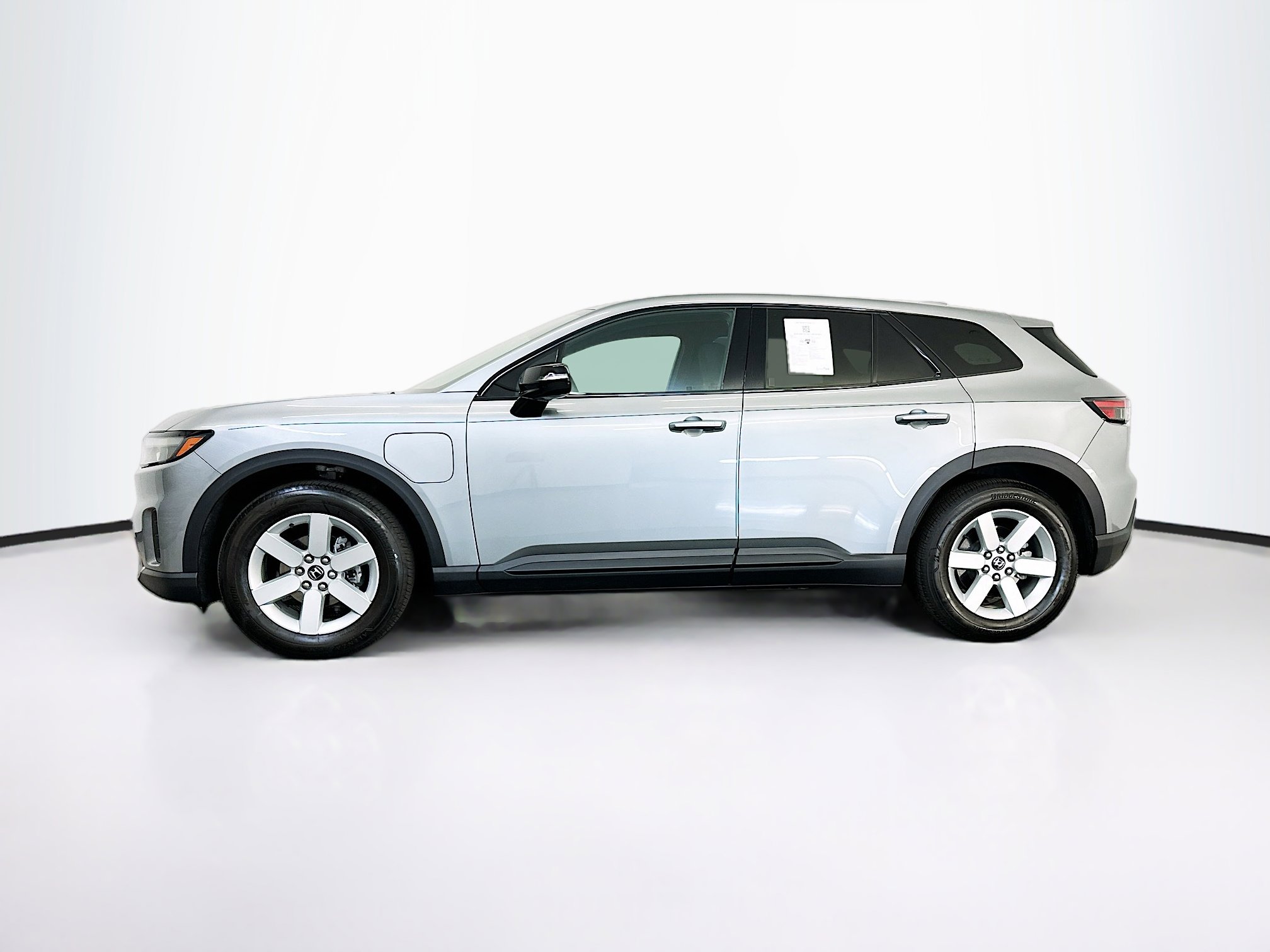 Used 2025 Honda Prologue EX image 4
