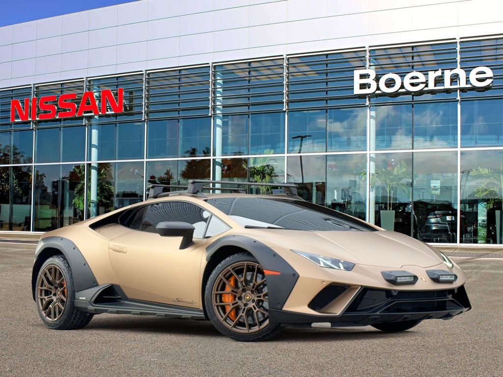 Used 2024 Lamborghini Huracan Sterrato image 1