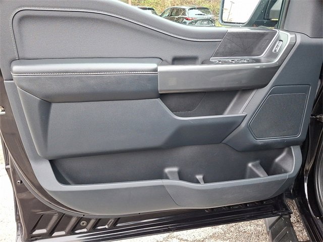 Used 2022 Ford F150 XLT w/ Equipment Group 302A High image 12