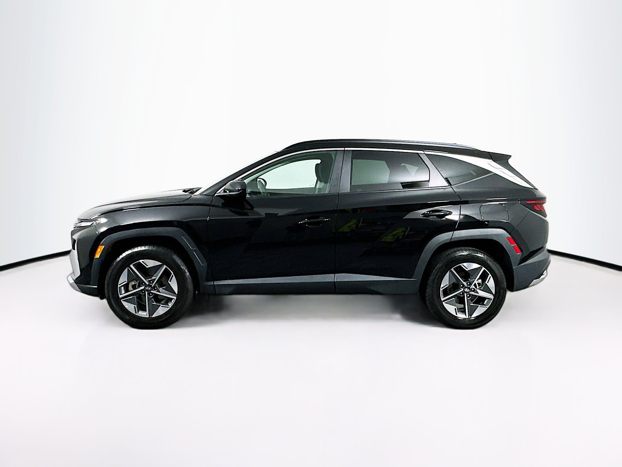 Used 2025 Hyundai Tucson SEL image 4