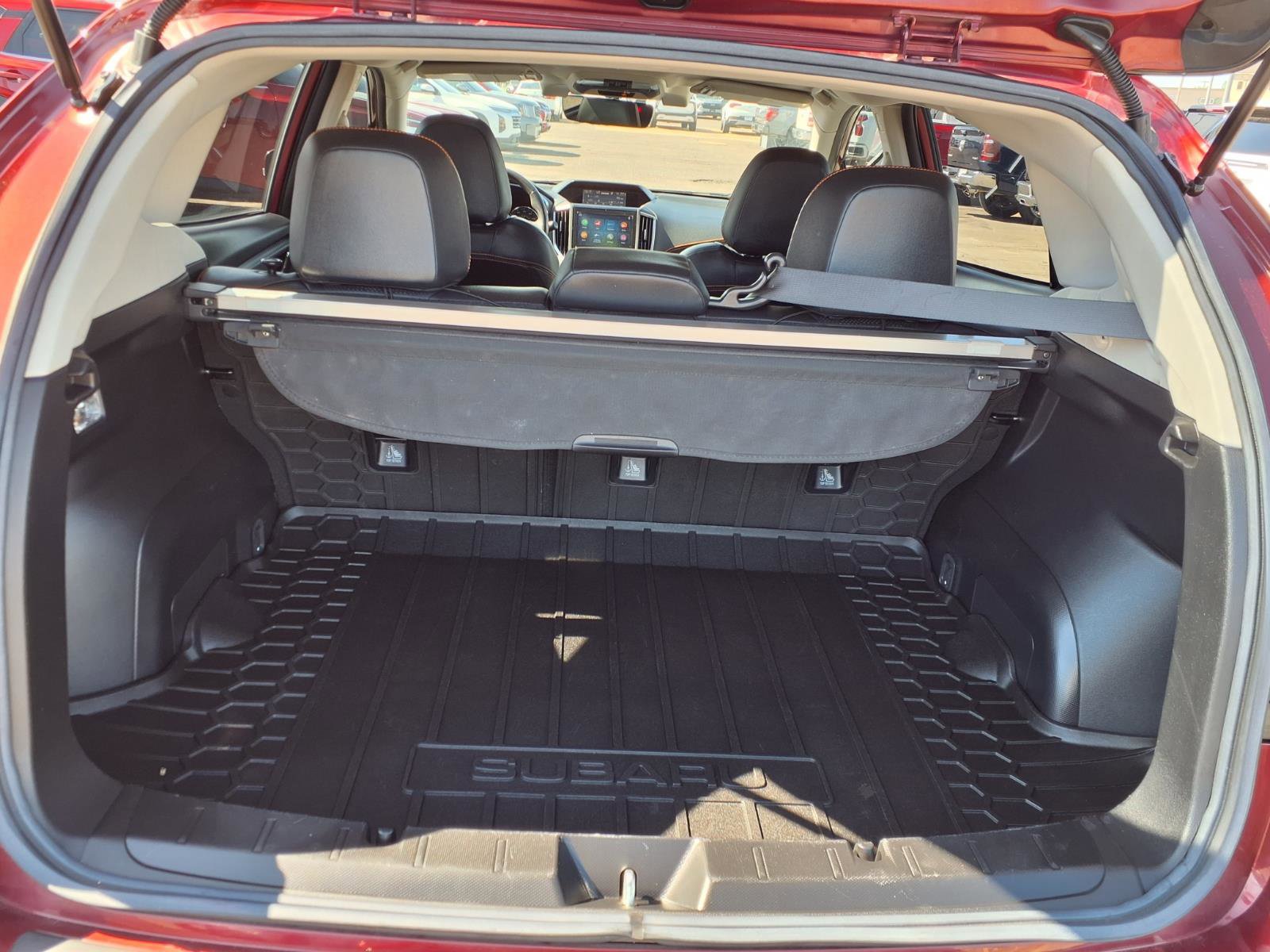 Used 2019 Subaru Crosstrek 2.0i Limited w/ Moonroof Package w/Navigation AWD/4WD image 21