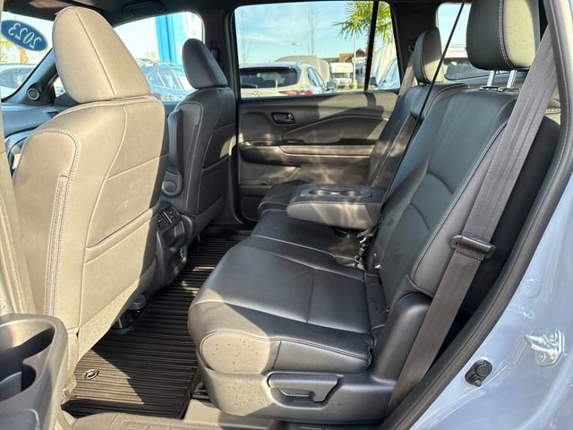 Certified 2023 Honda Passport EX-L image 14