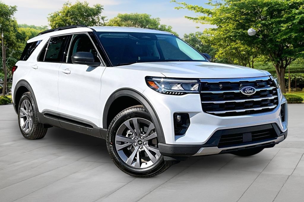 New 2026 Ford Explorer Active w/ Active Comfort Package